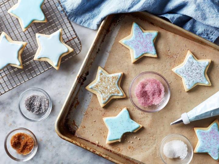 The Kitchn: Royal icing is the secret to the easiest cookie decorating