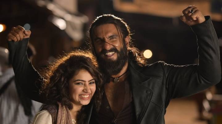 Bus kar, pagli: Ranveer Singh has a cute reply to Sara Arjun's emotional post