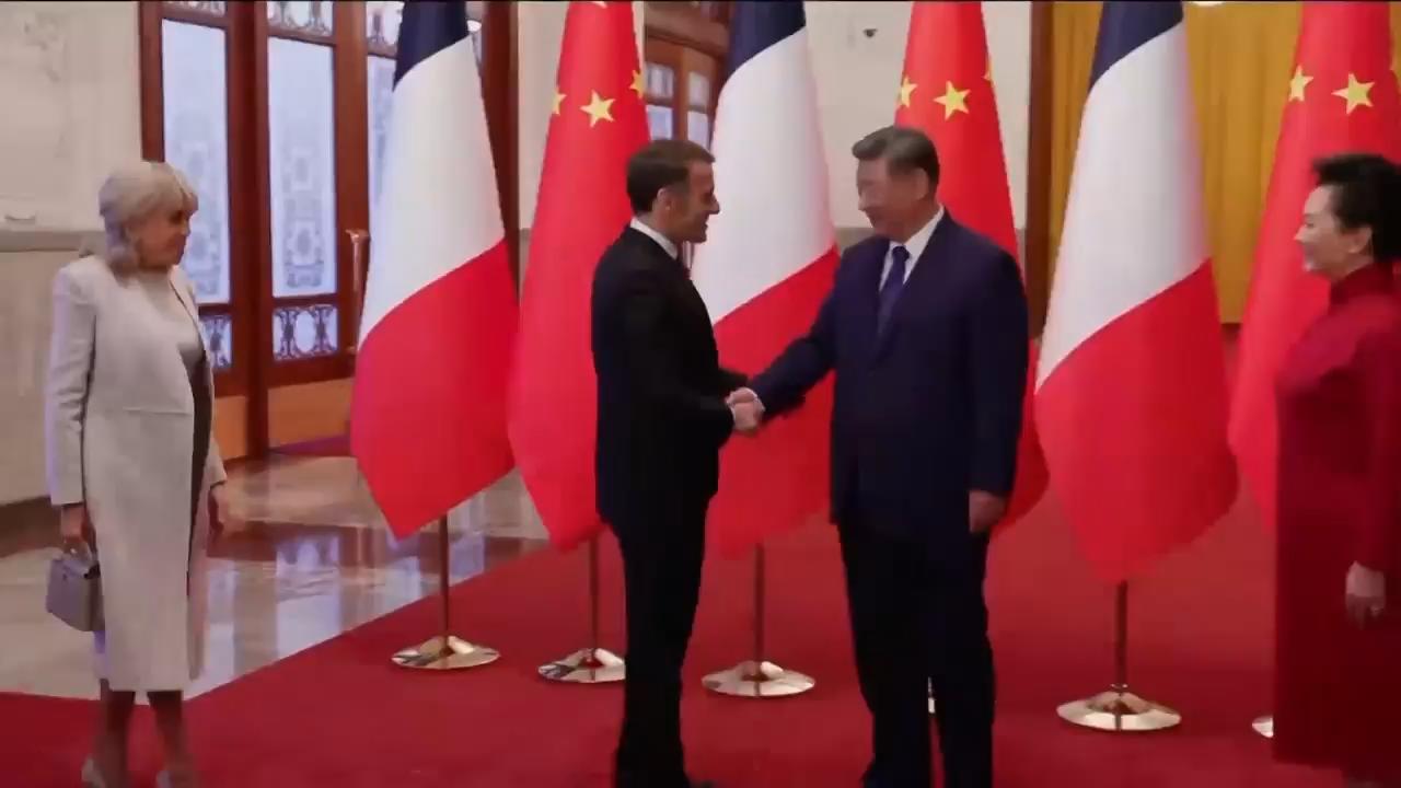 Chinese President Xi calls for China-France cooperation during Macron visit amid unstable global landscape
