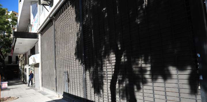 Avanza el cierre de empresas: el país perdió casi 20.000 firmas en 22 meses