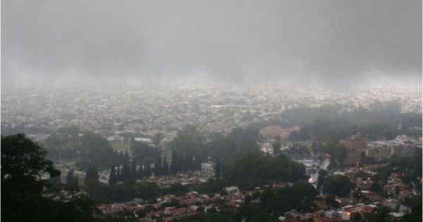 Empezó a llover en el norte de Salta: qué áreas están bajo alerta
