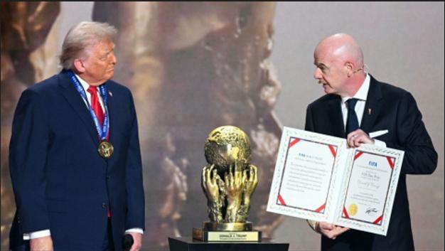FIFA otorga a Donald Trump un premio de la paz, alejándose de su enfoque tradicional en el deporte