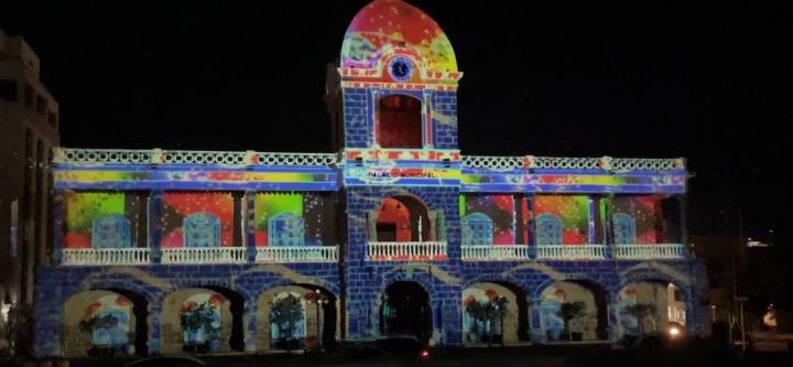 Proyectarán espectáculo navideño sobre palacio municipal