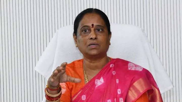 Hyderabad: Konda Surekha faces non-bailable warrant in KTR defamation case