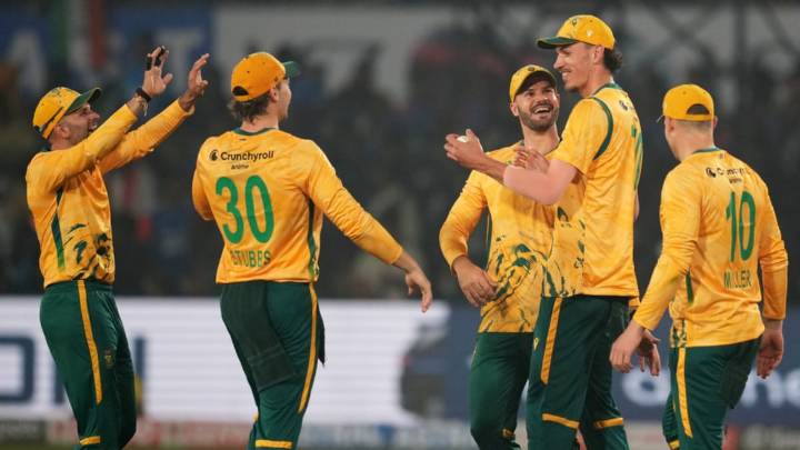 South Africa Coach Says He Has 'Pretty Good Idea' Even Though It 'Might Look As If We're Slightly Unsure'