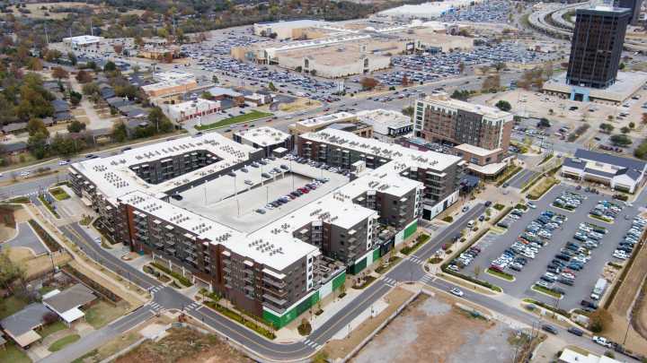 Penn Square Mall owners blocked stores, OAK developers say in lawsuit