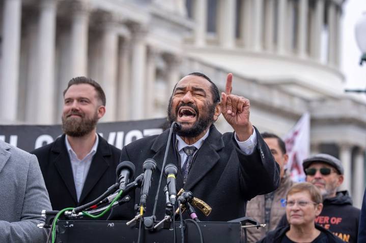 House squashes second attempt to impeach Trump from Rep. Al Green