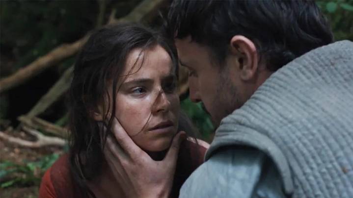 'Hamnet' review: 'Hamlet' what-if plays out in Jessie Buckley's favor