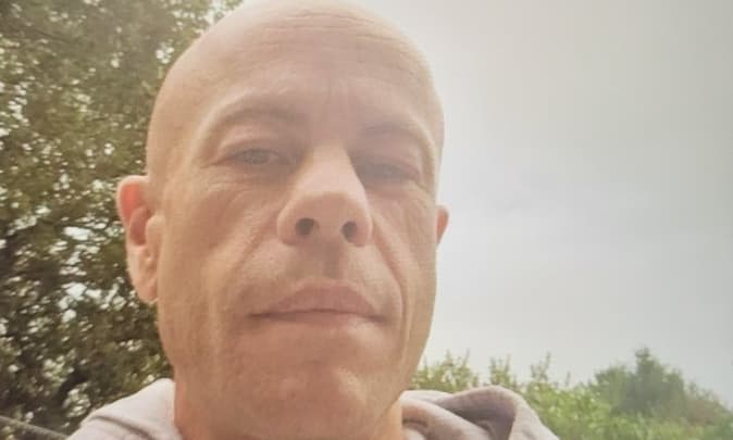 Met Police issue plea to help find man, 45, missing since leaving his son's hospital bedside