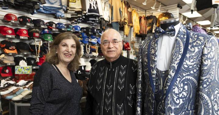 Dedicated Mid-Market clothiers will take one day for thanks