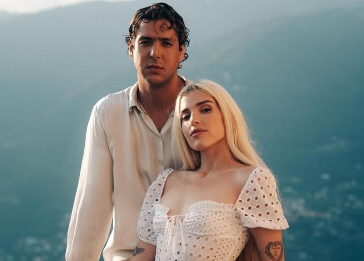 El beso viral de Elena Rose y Beto Montenegro  desata rumores de noviazgo