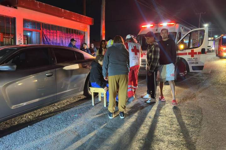 Mujer de la tercera edad termina lesionada tras ser atropellada en la colonia Morelos, en Saltillo