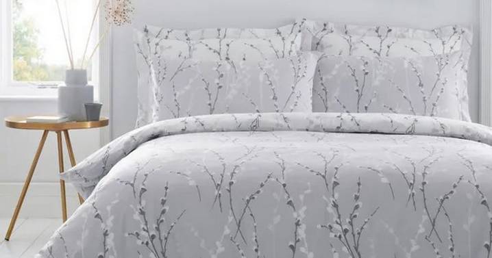 Dunelm's 'gorgeous' reversible bedding comes in 3 colours and is 'perfect for winter'