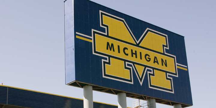 New 9-1-1 Audio Surfaces as Details Around Sherrone Moore’s Detention Continue to Develop | Sherrone Moore 