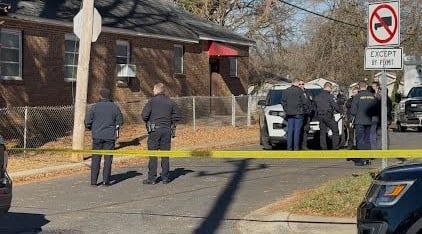 Body found in west Charlotte, investigation underway