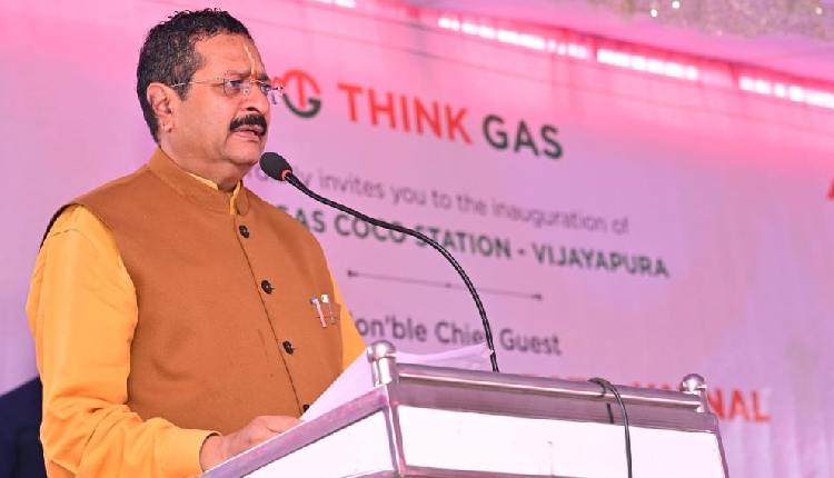 Shivakumar Held Talks With BJP On Govt Formation; HM Amit Shah Rejected Proposal, Claims Yatnal