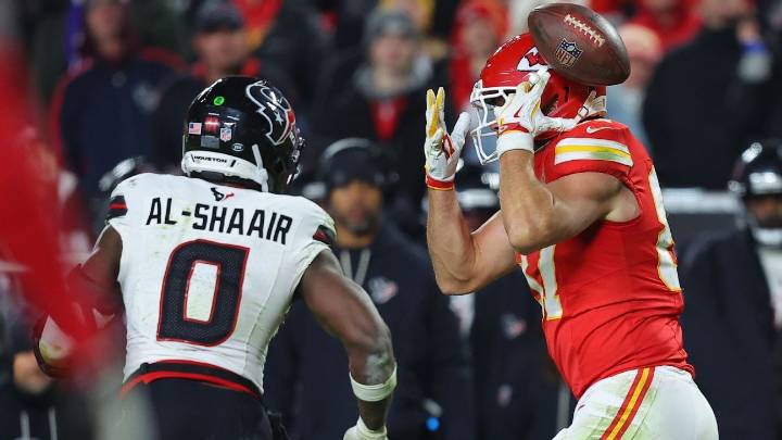Chiefs' Travis Kelce: 'Just can't find' answers this season