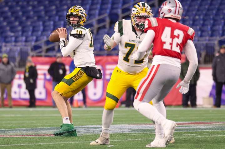 Pigskin Prophet: We pick, you vote for all 8 state championship football games