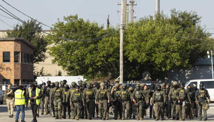 Federal appeals court blocks release of hundreds, but Trump still loses in mixed immigration ruling