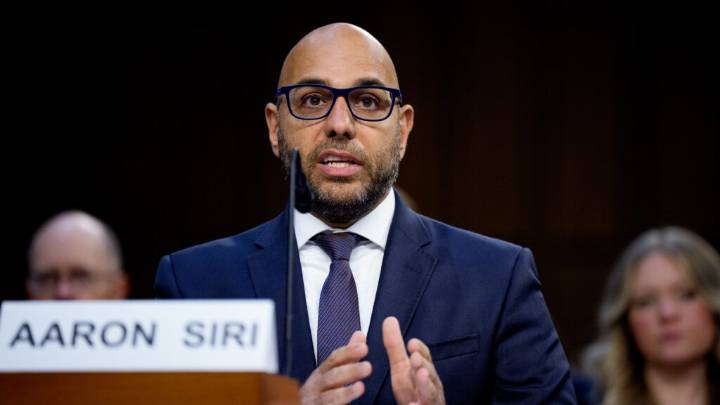 Vaccine critic Aaron Siri presents at ACIP meeting