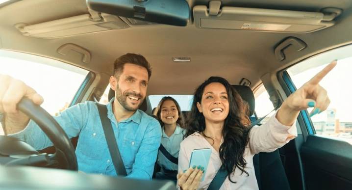 Recomendaciones para viajar en familia con niños: preparación emocional y gestión de imprevistos