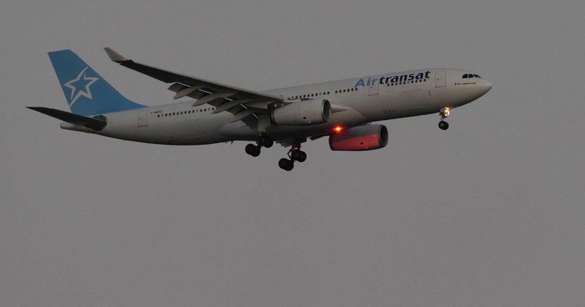Air Transat poised to start suspending flights as strike deadline looms