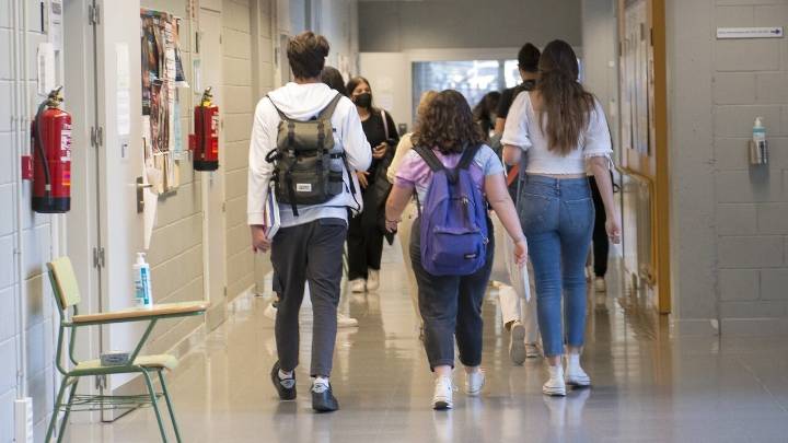 CCOO alerta del aumento de autolesiones en los centros educativos de CLM