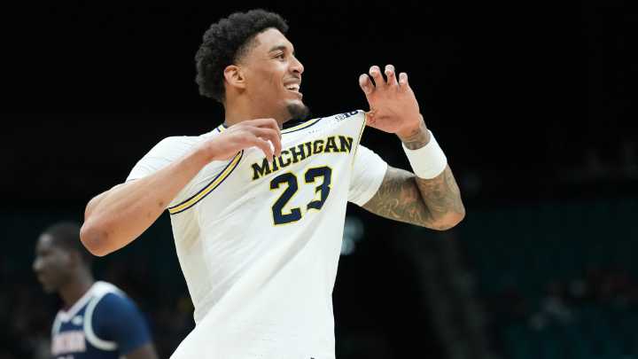 AP Top 25: Michigan makes big move, Purdue stays at No. 1 in college basketball rankings