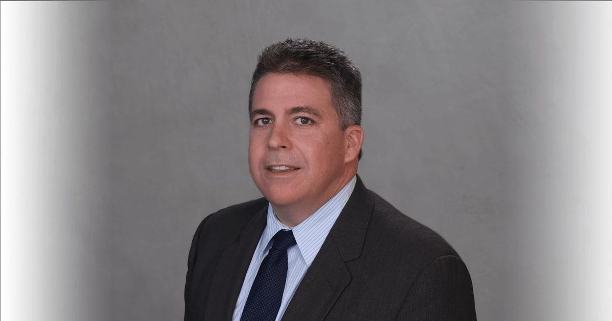 Medio siglo de compromiso: el legado de Tom Falcon al frente del Club Kiwanis de La Pequeña Habana