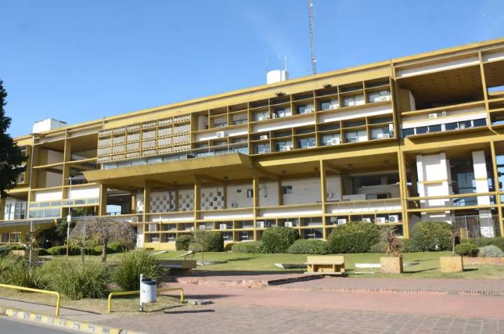 Estatales pampeanos cobran el aguinaldo el 23 y el sueldo una semana después