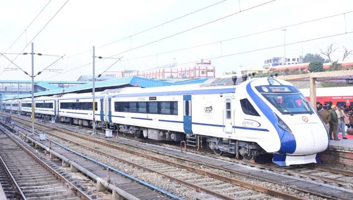 Three-Day Special Vande Bharat Service on Delhi–Udhampur Route