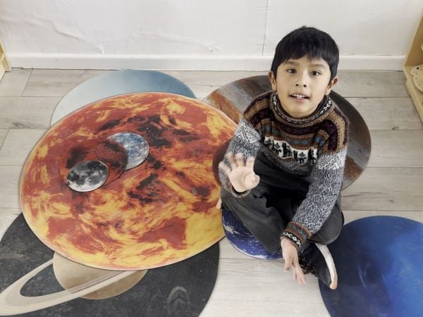 Estudiante del jardín infantil de Ollagüe fue seleccionado para viajar a conocer un centro espacial