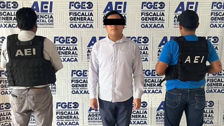 Detienen a sobrino de regidor en Tuxtepec por venta de imágenes íntimas