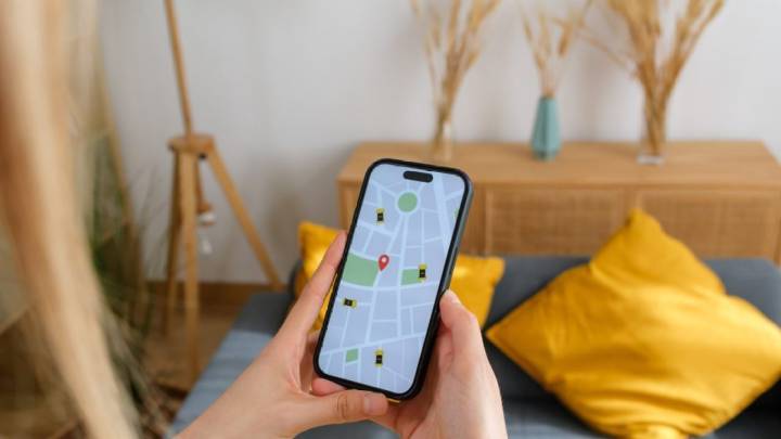 Yes, the government can track your location – but usually not by spying on you directly