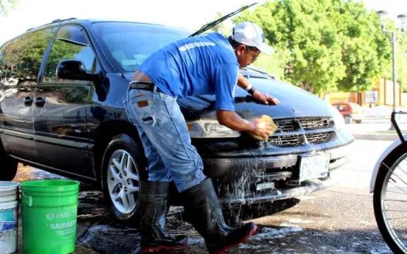 Cipolletti: el Concejo Deliberante avanza en la ordenanza para regular a los “trapitos” y cuidacoches