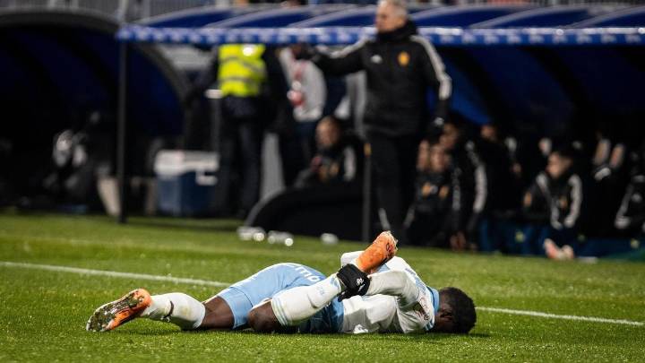 La contracrónica del Real Zaragoza-Burgos de Copa: once cambios, el equipo de Sellés