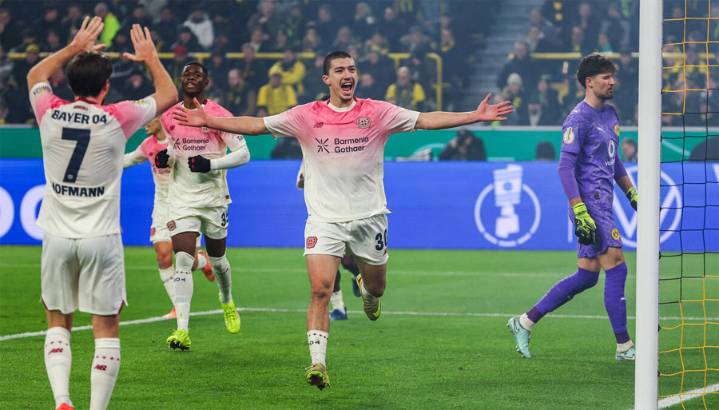 0-1. El Leverkusen asalta el Signal Iduna Park