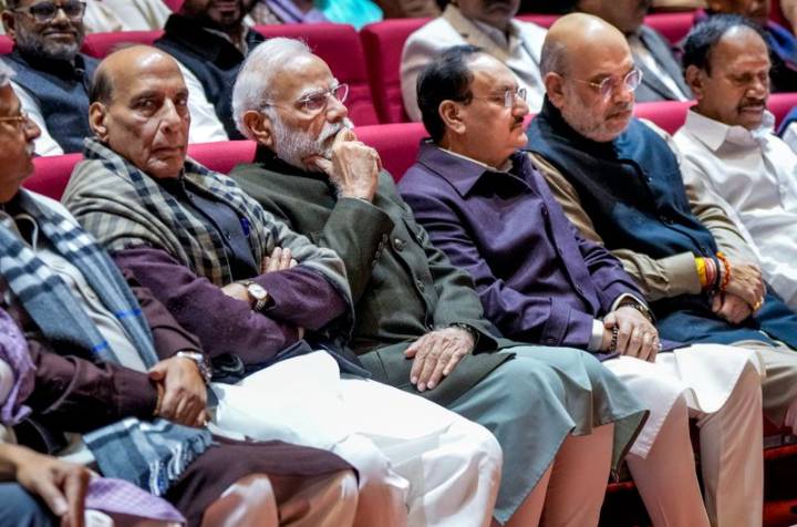 PM Modi salutes Sahibzadas of Guru Gobind Singh at NDA meet