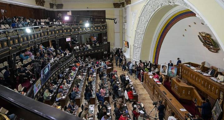 Venezuela: Asamblea Nacional presenta proyecto de ley para que el país se retire de la Corte Penal Internacional | CPI | Roy Daza 