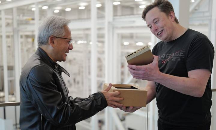 NVIDIA CEO Jensen Huang commends Tesla’s Elon Musk for early belief
