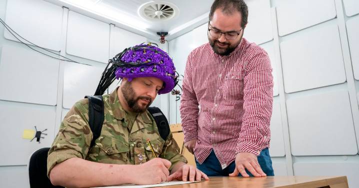 Frontline British troops get mobile brain scans in major medical breakthrough