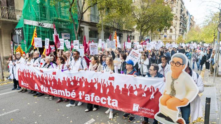 Los médicos reivindican mejoras laborales en la segunda jornada de huelga