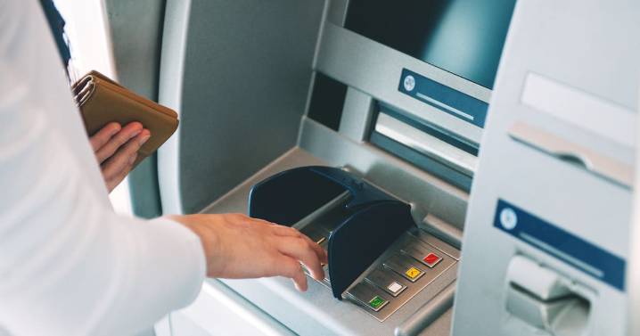 Cajeros automáticos: uno por uno los bancos que cambian el límite de extracción en diciembre