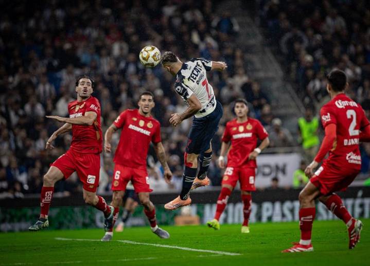 Da Berterame ventaja minina a Rayados