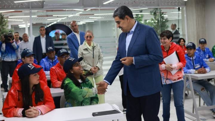 Maduro: En Venezuela se utiliza la IA para la salud y la vida, no para la guerra