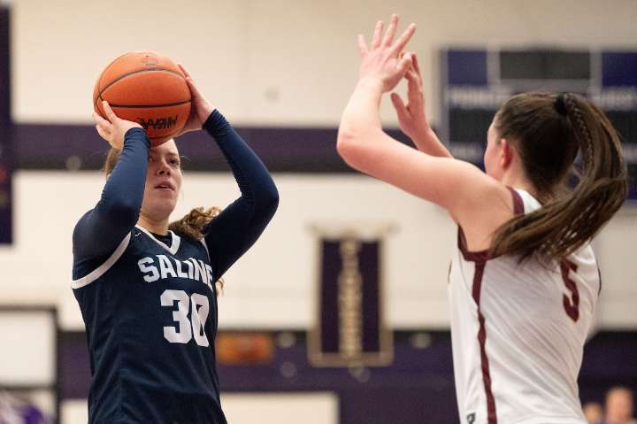 Ann Arbor basketball highlights: Let the chase for history begin