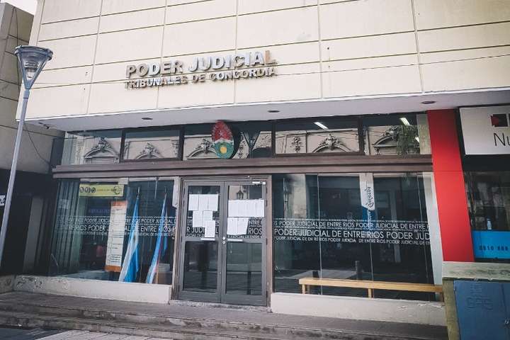 Exportadores de citrus adhieren al Centro de Comercio contra la “industria del juicio laboral”