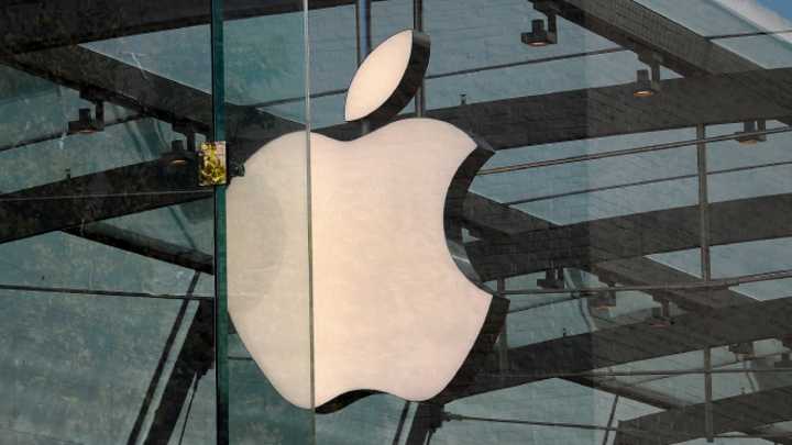 India obliga a los fabricantes de móviles a preinstalar una app gubernamental, pero Apple se niega