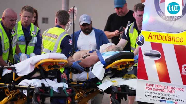 Australia shooting: Eight hospitalised after gunfire at Sydney's Bondi Beach