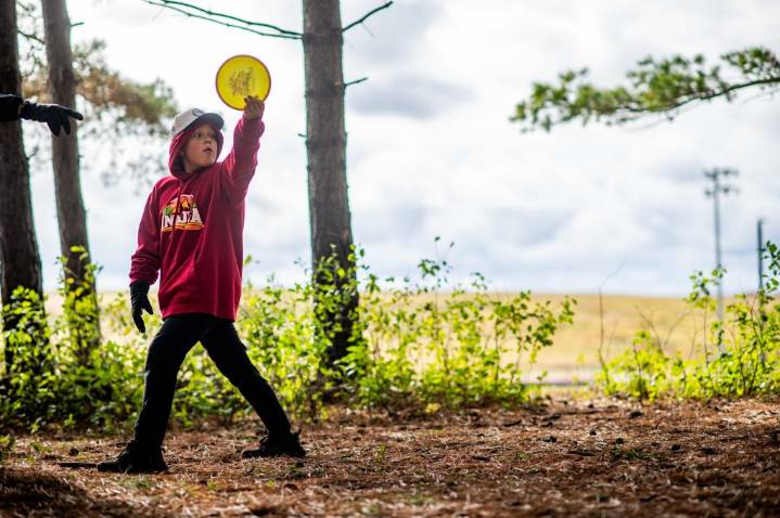 From pandemic boredom to provincial champ: Toronto 12-year old excels at Disc Golf.